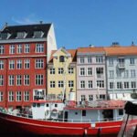 ভালো কাজ করলে পর্যটকদের উপহার দিচ্ছে ডেনমার্ক